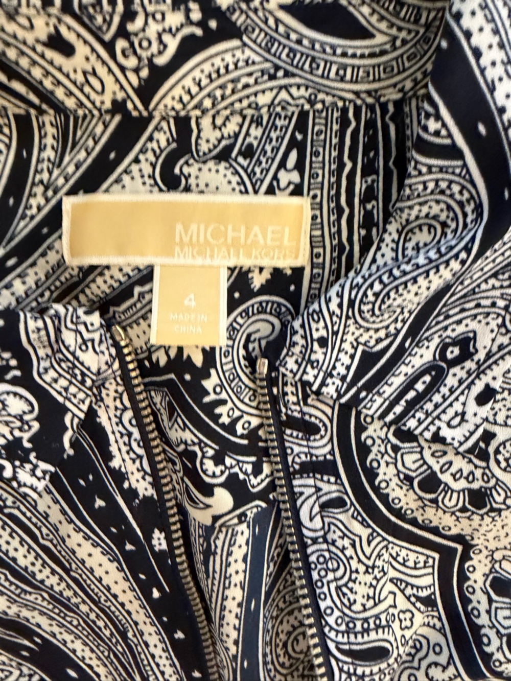 Michael Michael Kors size 4 top - Picture 2 of 6